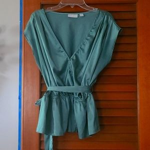 NY and Co medium green blouse